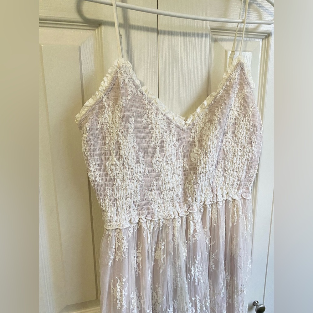 New Aritzia Wilfred Tuberose Dress Lace tiered midi dress - Picture 6 of 11